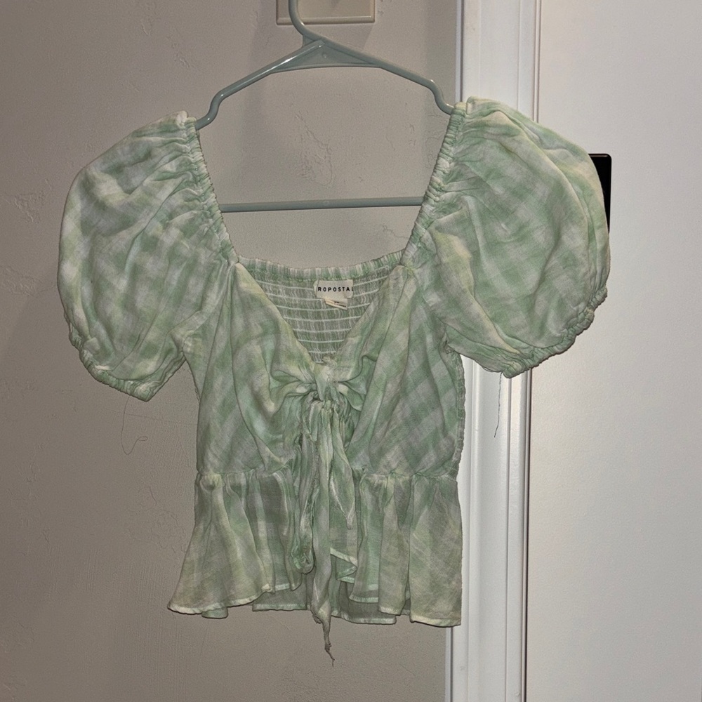 Aeropostale Green Checkered Puff Sleeve Blouse
